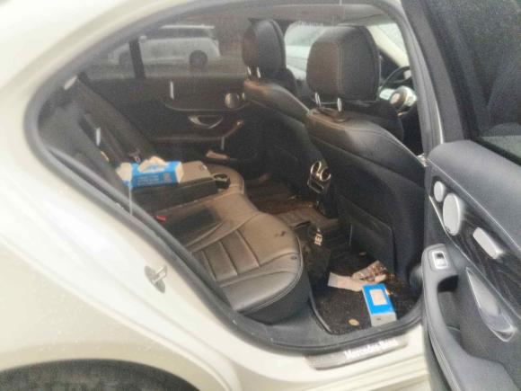 [西安·陕A] 二手奔驰奔驰C级2021款 C 260 L 运动星耀臻藏版