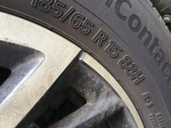 [上海·沪A] 二手哪吒汽车哪吒V2021款 长续航娱乐版