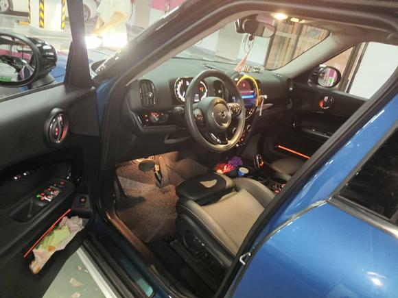 [上海·沪A] 二手MINIMINI COUNTRYMAN2021款 1.5T COOPER 鉴赏家