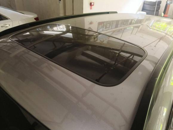 [深圳·粤B] 二手斯巴鲁傲虎2011款 2.5i豪华版