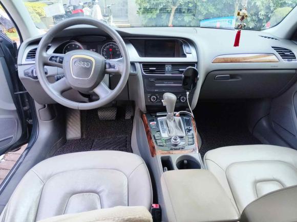 [上海·沪A] 二手奥迪奥迪A4L2011款 2.0 TFSI 技术型