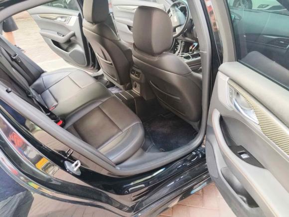 [济南·冀D] 二手凯迪拉克凯迪拉克CT52020款 28T 铂金运动版