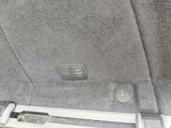 [上海·沪B] 二手奥迪奥迪Q72012款 3.0 TFSI 舒适型(200kW)