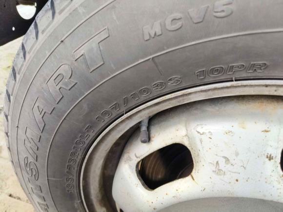 [武汉·鄂A] 二手依维柯依维柯得意2020款 2.5T A35客车双胎中顶5-9座侧移门国V