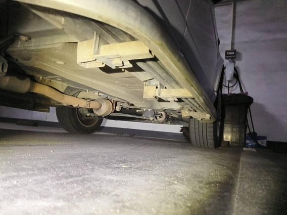 [宁波·浙B] 二手路虎神行者22013款 2.0T Si4 SE汽油版