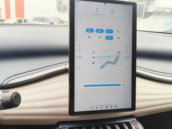 [深圳·粤B] 二手比亚迪元PLUS2022款 510KM 尊荣型
