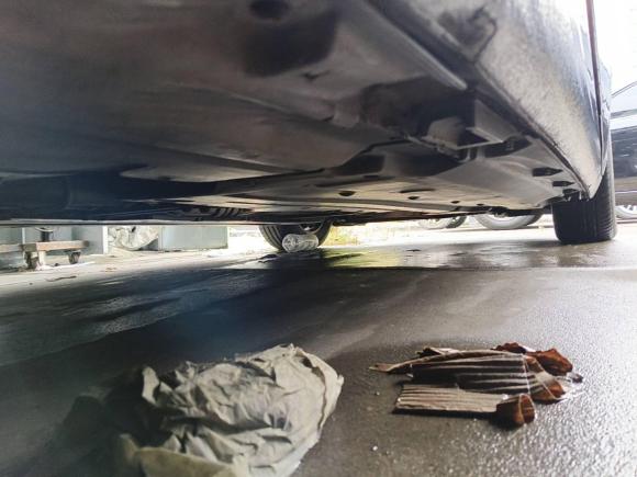 [无锡·苏B] 二手奥迪奥迪A6L2011款 2.0 TFSI 自动标准型