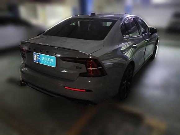 [嘉兴·浙F] 二手沃尔沃沃尔沃S602022款 B4 智远运动版