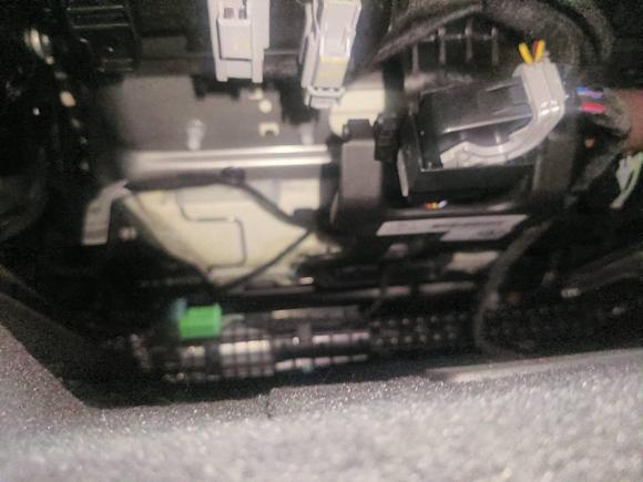 [宁波·浙B] 二手沃尔沃沃尔沃XC902024款 B6 智逸豪华版 7座