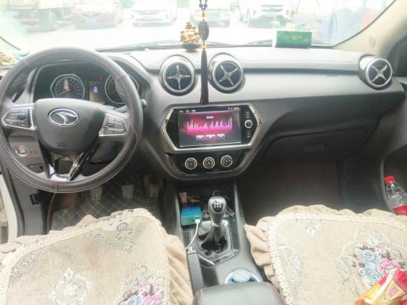 [南昌·赣A] 二手东南东南DX32018款 1.5L 手动尊贵型