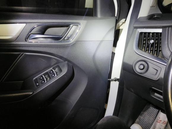 [青岛·苏A] 二手荣威荣威RX5新能源2017款 eRX5 50T 混动互联尊贵旗舰版