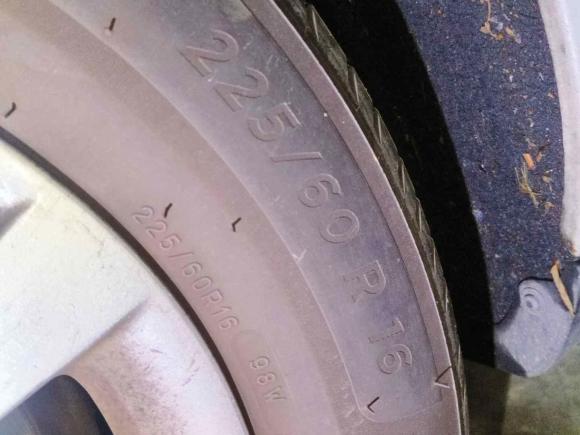 [成都·川A] 二手雪铁龙雪铁龙C52014款 1.6T 自动尊享型