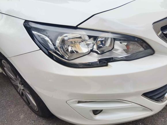 [南昌·赣M] 二手标致标致4082014款 1.8L 自动豪华版