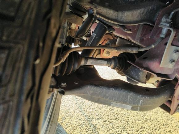 [上海·沪C] 二手上汽大通MAXUS大通T902021款 2.0T双增压 自动四驱高底盘豪华型标箱