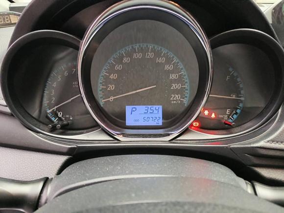 [上海·沪C] 二手丰田YARiS L 致炫2016款 改款 1.5E CVT魅动版