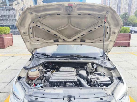 [西安·陕A] 二手大众桑塔纳2013款 1.6L 自动舒适版