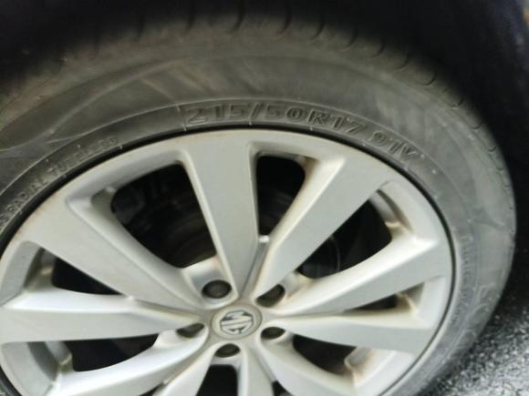 [上海·皖B] 二手名爵名爵ZS2017款 1.5L 自动豪华版