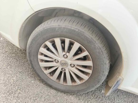 [西安·陕U] 二手别克凯越2015款 1.5L 自动经典型