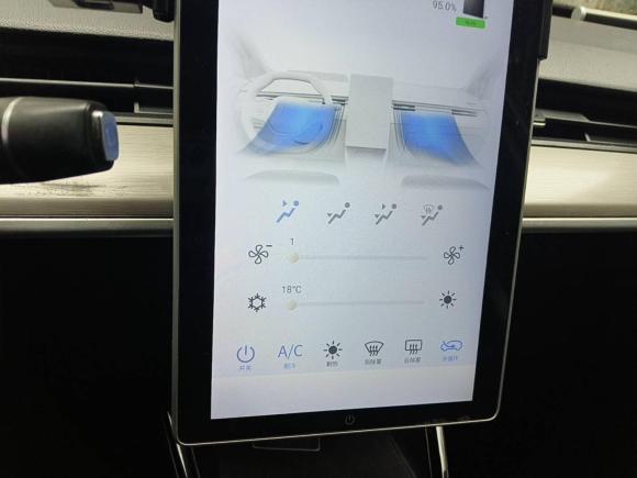 [上海·沪A] 二手哪吒汽车哪吒V2021款 长续航娱乐版