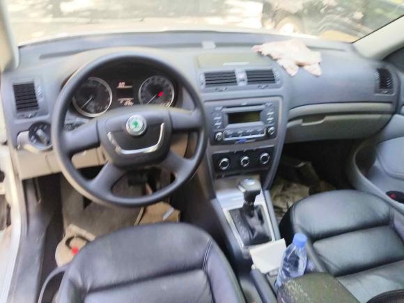 [武汉·鄂A] 二手斯柯达明锐2013款 1.6L 自动逸杰版