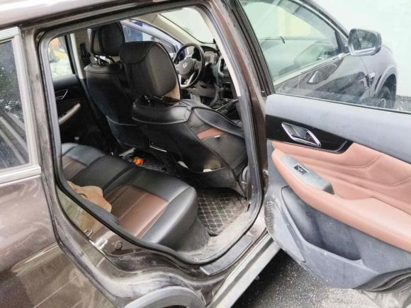 [武汉·鄂A] 二手东风风神东风风神AX72018款 经典 1.6T 自动豪华型