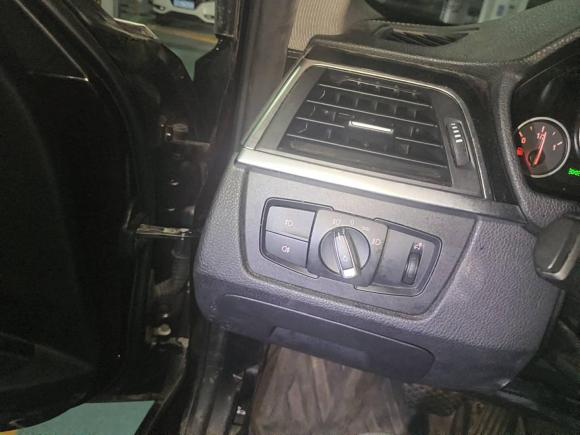 [西安·陕U] 二手宝马宝马3系2018款 320Li 时尚型