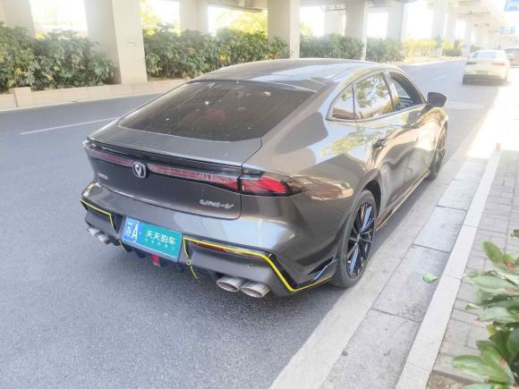 [南京·苏A] 二手长安长安UNI-V2022款 1.5T 运动版