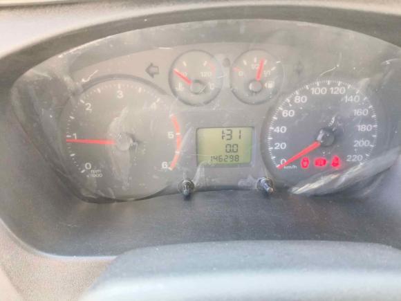 [济南·鲁A] 二手福特新世代全顺2016款 2.2T长轴6/7座中顶多功能车