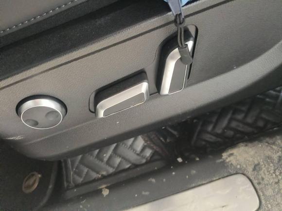 [上海·湘F] 二手哈弗哈弗大狗2021款 1.5T DCT两驱边牧-旺财版