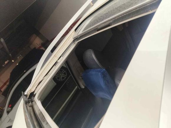 [西安·陕A] 二手斯巴鲁森林人2013款 2.0T 自动尊贵导航版