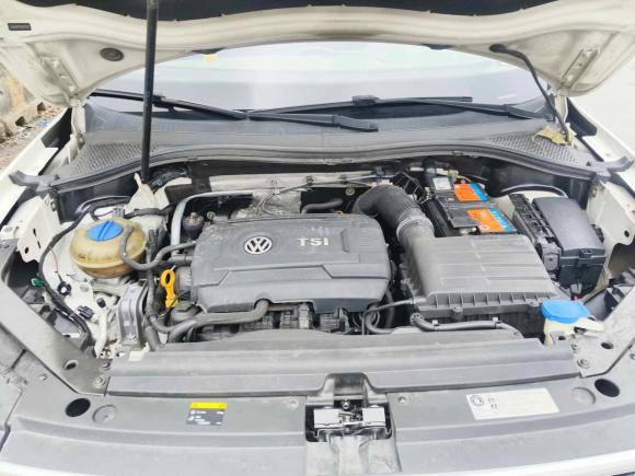 [上海·沪E] 二手大众途观L2017款 380TSI 自动四驱旗舰版