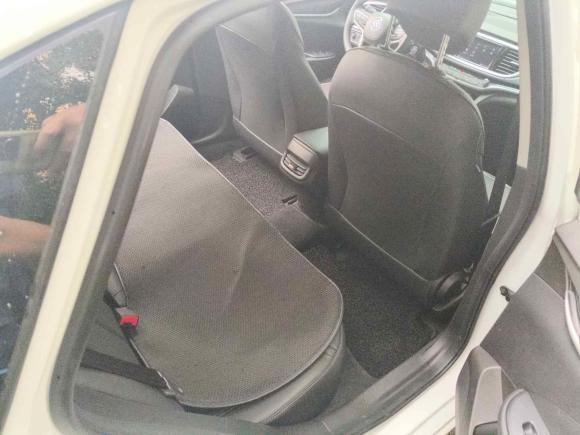 [上海·鲁F] 二手别克英朗2021款 改款 1.3T 自动轻混动精英型