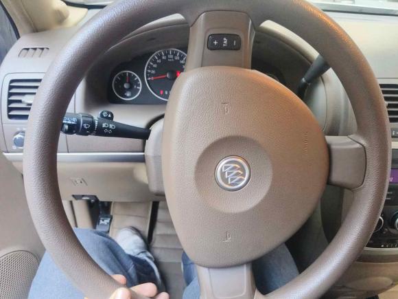 [金华·浙G] 二手别克别克GL82014款 2.4L 经典版