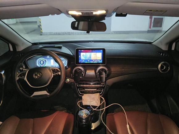 [上海·沪A] 二手北京汽车北京EU52019款 R500 智风版