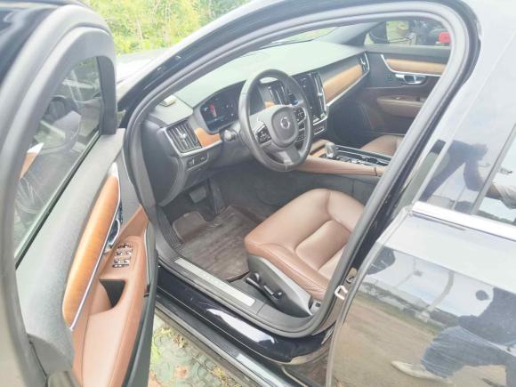 [苏州·苏U] 二手沃尔沃沃尔沃S902022款 B5 智逸豪华版