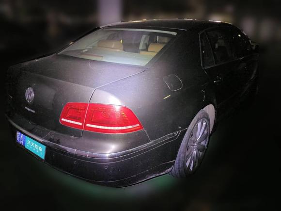 [合肥·皖A] 二手大众辉腾2011款 3.6L V6 4座加长Individual版