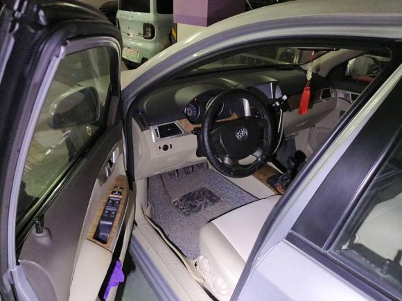 [青岛·鲁E] 二手别克凯越2015款 1.5L 手动经典型