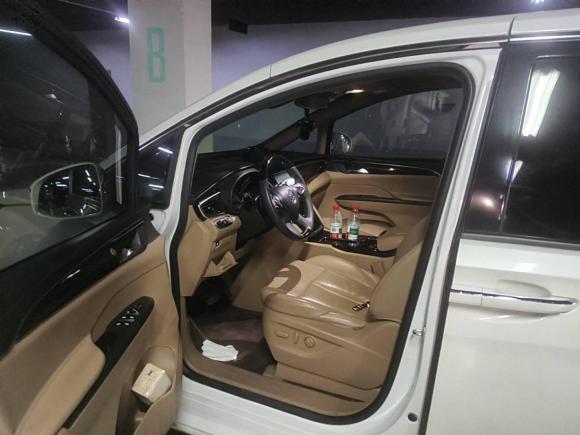 [杭州·浙A] 二手别克别克GL82018款 ES 28T 豪华型 国VI