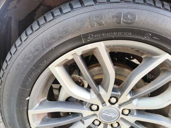 [芜湖·皖B] 二手陆风陆风X72018款 劲越 1.5T 全景尊贵型