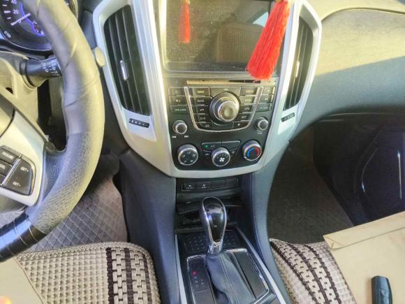 [上海·沪A] 二手江铃驭胜S3502013款 2.4T 自动两驱柴油超豪华版5座