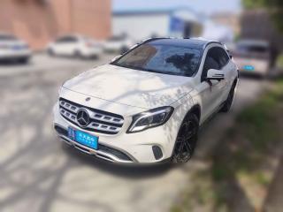 奔驰奔驰GLA2018款 GLA 200 时尚型「武汉二手车」「天天拍车」