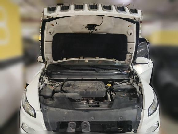 [武汉·鄂A] 二手Jeep自由光2016款 2.4L 领先版