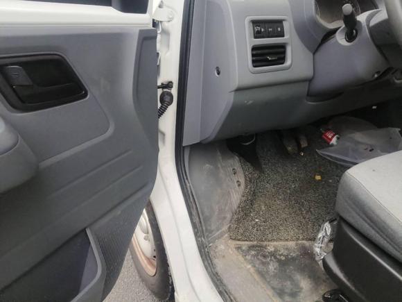 [宁波·浙B] 二手五菱汽车五菱扬光2024款 300km 舒适型客车版 75kW