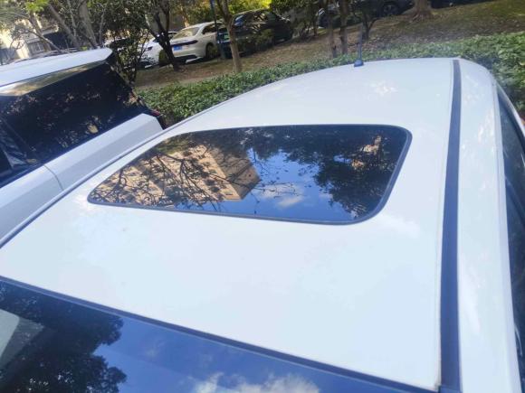 [上海·沪A] 二手本田飞度2016款 1.5L LXS CVT舒适天窗版