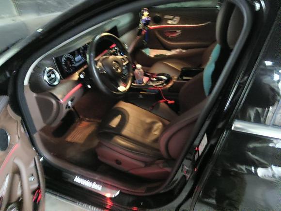 [温州·浙C] 二手奔驰奔驰E级2017款 E 300 L 豪华型