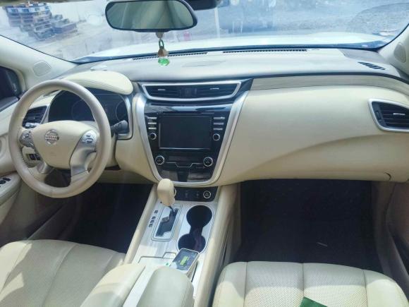 [青岛·鲁B] 二手日产楼兰2015款 2.5L XV RES Plus 两驱豪雅版