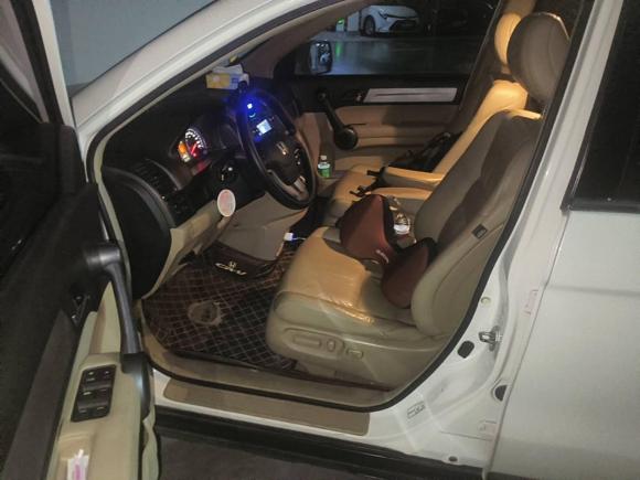 [广州·粤A] 二手本田本田CR-V2010款 2.4L 自动四驱豪华版