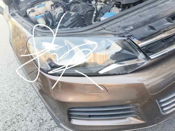 [广州·桂A] 二手大众途锐2011款 3.0TSI 高配型