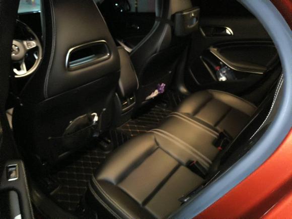 [深圳·粤B] 二手奔驰奔驰GLA2018款 GLA 200 时尚型