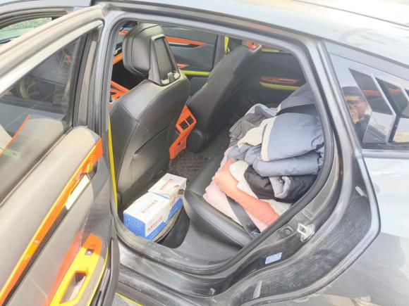 [合肥·皖K] 二手长安长安UNI-V2022款 1.5T 运动版